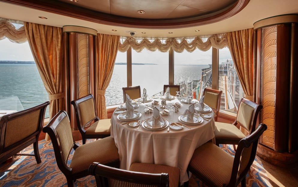 Cunard Queen Victoria Queens Grill ©cunard.jpg